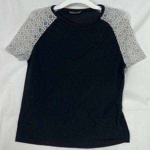 #0979 Shein Floral Black and slightly pinkish White T-Shirt | Size: S